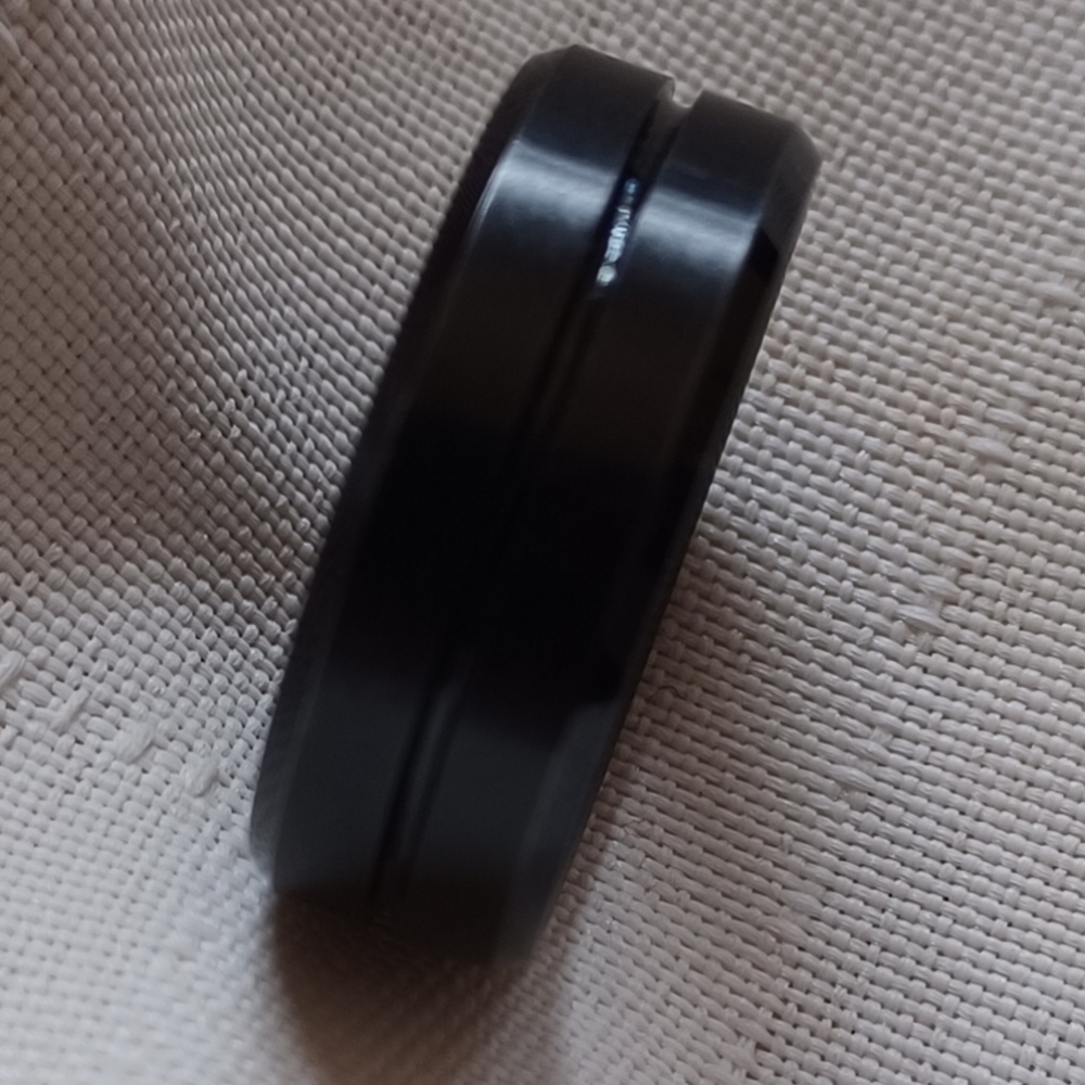 Men's Black Tungsten Ring/Wedding Band Size 9